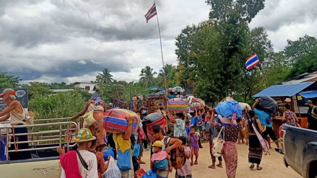 อุ้มผางตึงเครียด พม่าเตรียมกวาดล้างกะเหรี่ยง ส่งกลับผู้อพยพชุดแรก  