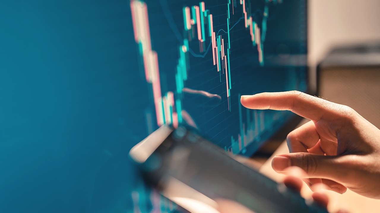 หุ้นตกใจปัจจัยลบรูด 20 จุด โบรกฯแนะถือเงินสดรอช้อนซื้อของดี