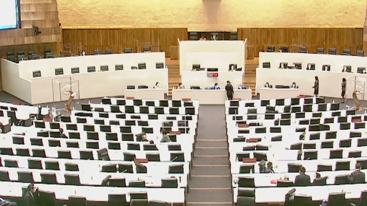 ฉลุย "พ.ร.บ.ปฏิรูปตำรวจ" สภา ผ่าน 494 คะแนน หลังพิจารณานานถึง 7 วัน