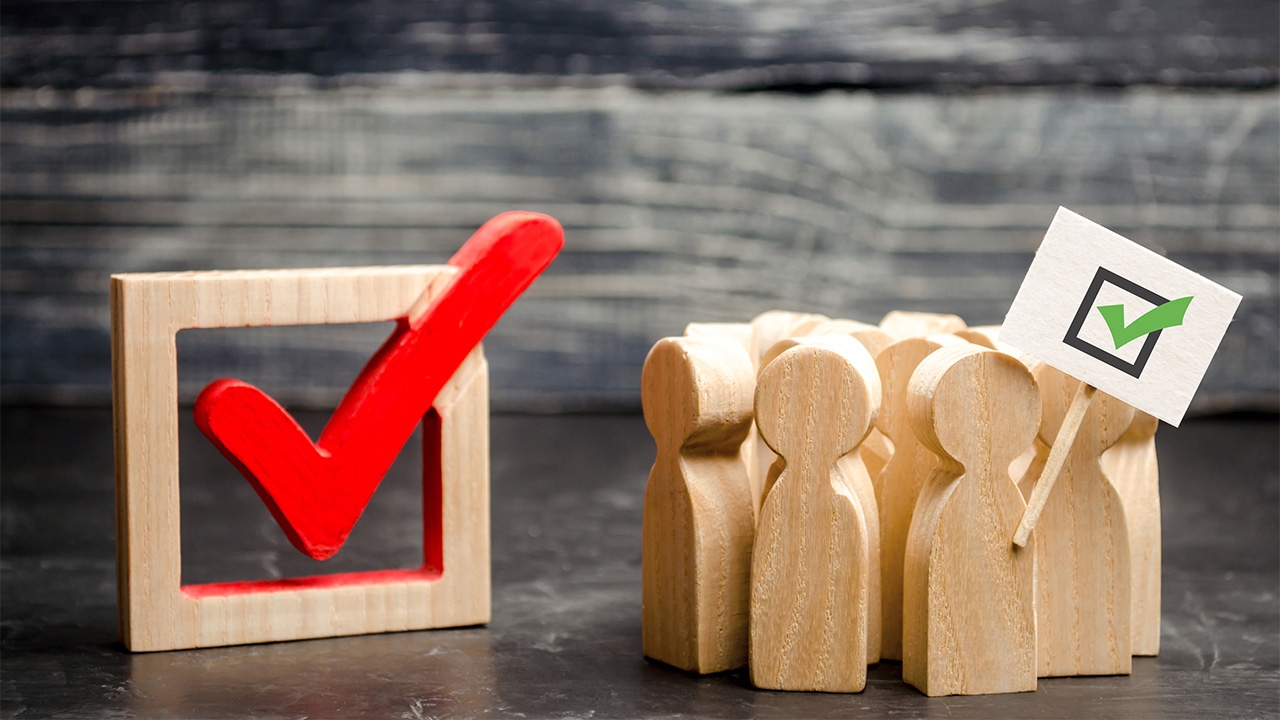 ประชาธิปัตย์ส่อให้ฟรีโหวต เสียงแตกใช้สูตร 500 หาร “ชัชเตาปูน” ขอแหกมติวิปรัฐบาล