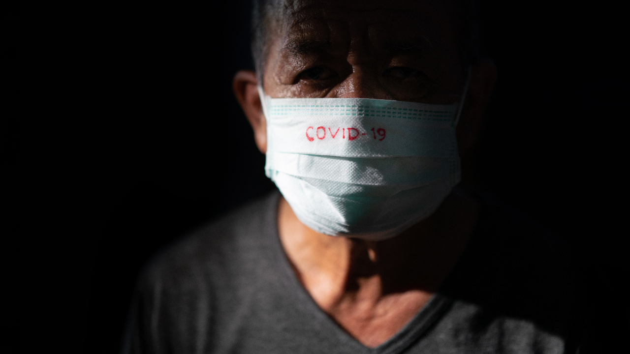 หมอธีระ คาดแนวโน้มการระบาด BA.5 คนติดเชื้อแต่ไม่แจ้งอาจเพิ่มขึ้น