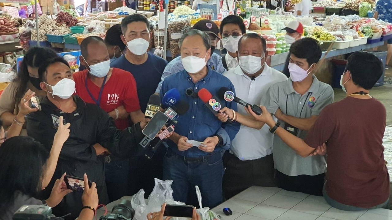 “สนธิรัตน์” ขอรอดูสถานการณ์การเมืองก่อนเปิดตัว “สมคิด” ไม่หวั่น “ชัชชาติฟีเวอร์”