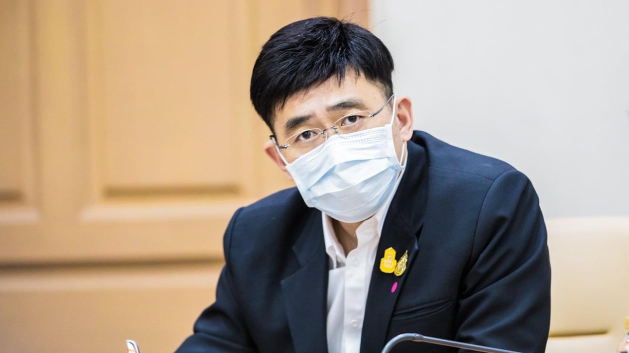 สธ. เผยโมลนูพิราเวียร์ ปัจจุบันคอร์สละ 690 บาท อภ.นำเข้าส่วนผสมมาผลิตเอง