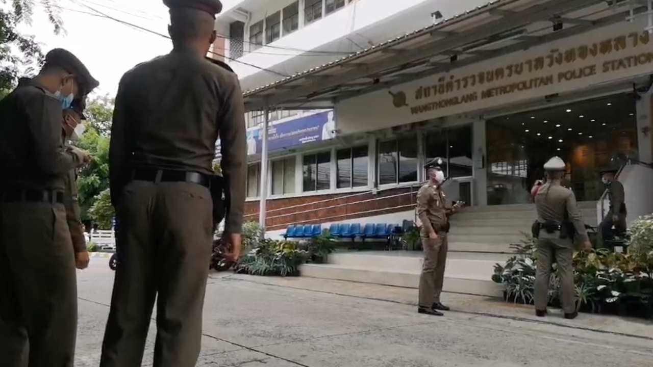 เตรียมคุม 3 โจ๋ชิงเข็มพระเกี้ยว ส่งศาลเยาวชนฝากขังก่อนเที่ยงวันนี้
