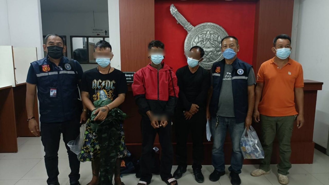 รวบยกแก๊ง 3 หนุ่มแสบอ้างเป็น "ทหาร" อุ้มแรงงานพม่า รีดเงิน 1.5 แสน