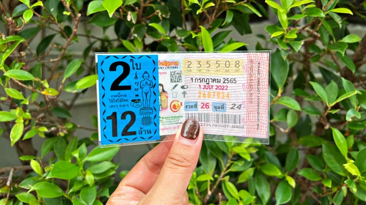 10 อันดับ "เลขเด็ด" ขายดี 1/7/65 คอหวยกว้านซื้อ "เลขดังงวดนี้" หมดเกลี้ยงทุกแผง