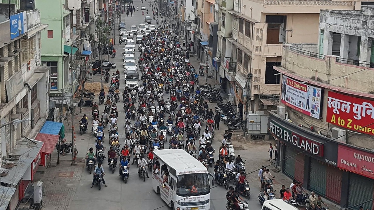 อินเดียช็อก 2 ชายมุสลิมบุกฆ่าตัดคอชายฮินดู โพสต์คลิปลงโซเชียล