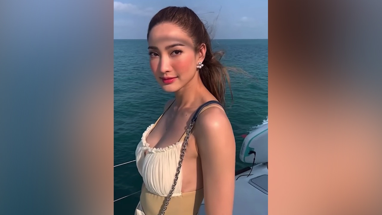 แต้ว ณฐพร ทำแฟนๆ ใจสั่น เปิดโหมดเซ็กซี่เห็นความอึ๋มเต็มตา (คลิป)