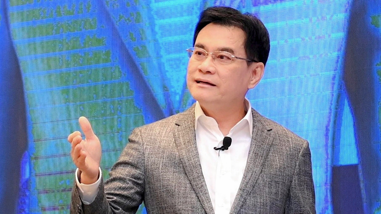 "จุรินทร์" ให้กระทรวงพคุมเข้มห้ามขึ้นราคาสินค้า