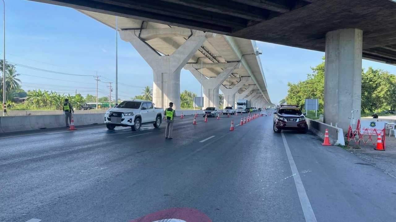 ตั้งข้อสงสัย ตร.ทางหลวงปากช่อง ยกปม "หมายจับ" บีบจ่ายค่าปรับในด่าน