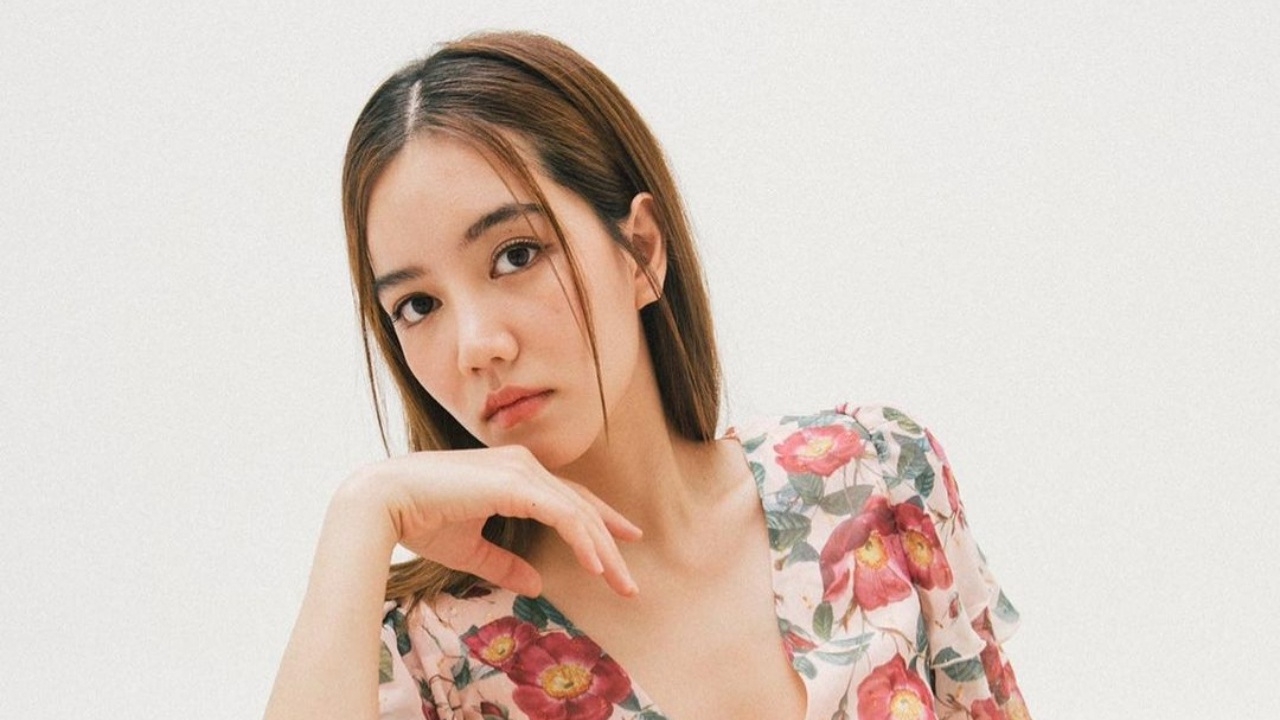 ริชชี่ อรเณศ ถกเสื้อสูงอวดหน้าท้อง หลังเจอคนบอกไม่ใช่นักกีฬา