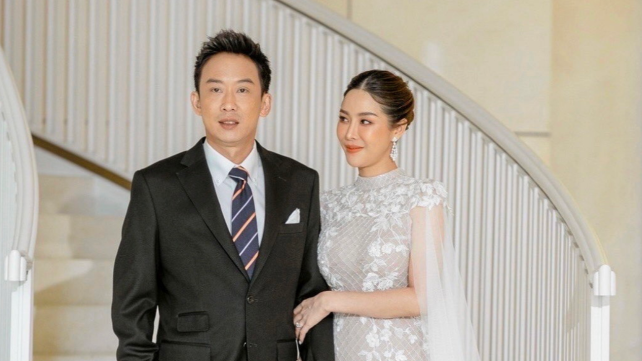 ทำความรู้จัก "ติ๊ก ณัฐฐิญา" ภรรยาคนสวยของ "โอ๊ค" ลูกชายอดีตนายกฯ 