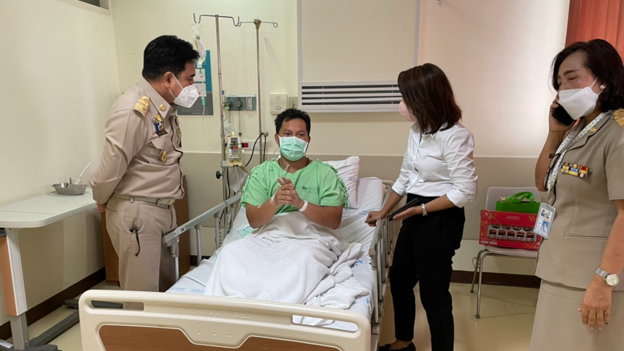 นายกฯ ห่วงใย เพลิงไหม้ย่านสำเพ็ง สั่ง รมว.แรงงาน เร่งช่วยเหลือ ลูกจ้าง นายจ้าง ด่วน