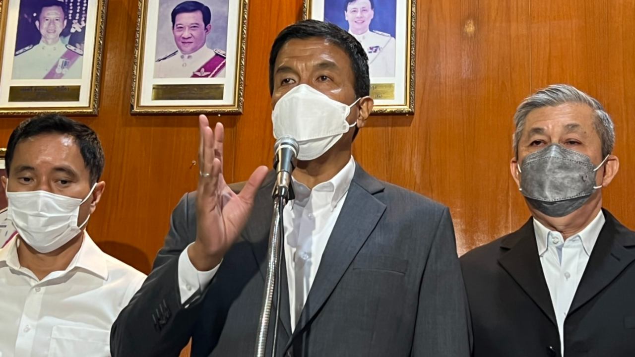 "ชัชชาติ" เร่งสางหนี้ กทม. ย้ำสัญญาจ้างเดินรถ-ต่อสัมปทาน BTS ชัดภายใน 1 เดือน