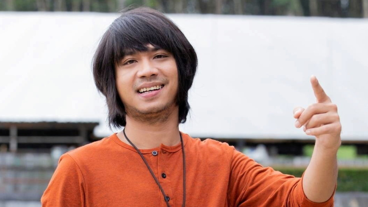 “บ.เบิ้ล300” โชคหล่นทับ ทั้งร้องเพลงเล่นหนัง “มนต์รักวัวชน”