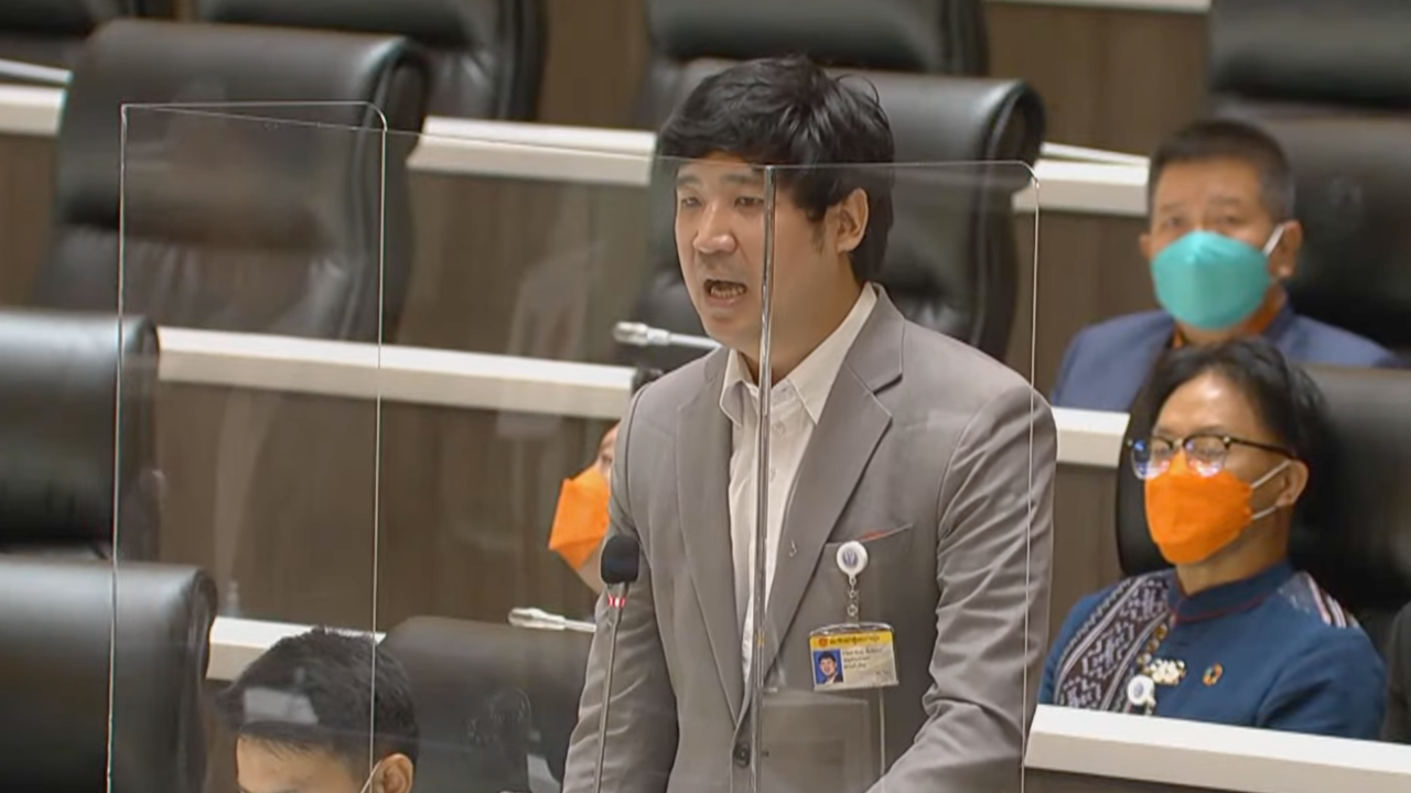 “เท่าพิภพ” อภิปรายดันอุตสาหกรรมเศรษฐกิจสร้างสรรค์ ชี้ รัฐต้องซัพพอร์ตเอกชน (คลิป)