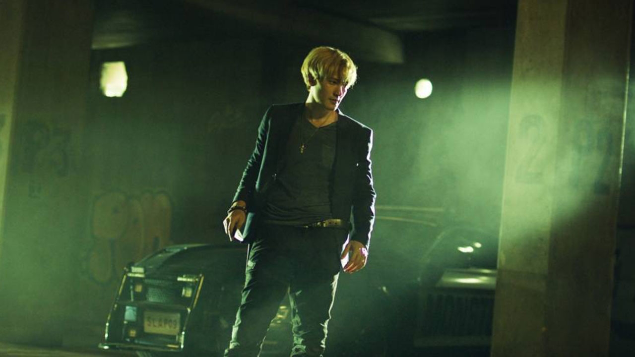 เพลิง พลภัคค์ ดวลฝีมือ ลีโอ พุฒ แอ็กชันสุดมัน ใน มาเฟียเดอะซีรีส์ ปืนกลและคนเพี้ยน