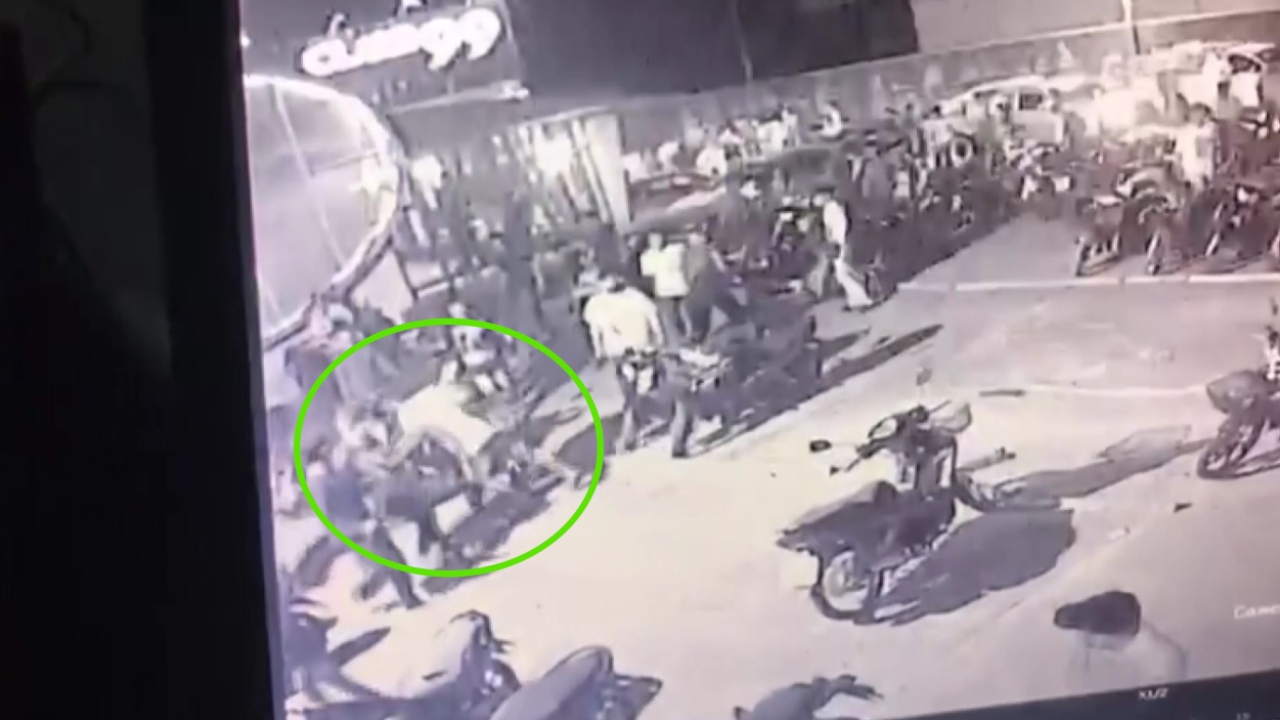 ฉลองผับเปิด วัยรุ่นเมืองคอนดวลเดือด ทั้งปืน มีดครบ ตาย 3 สาหัส 1 