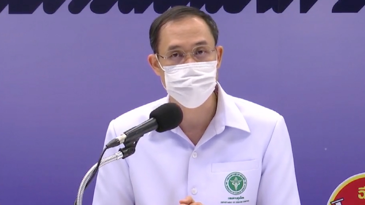 สธ.เฝ้าอาการ 12 คน “ใกล้ชิด” ผู้ติดเชื้อ เป็นโรคฝีดาษลิง ขณะบินแวะไทย