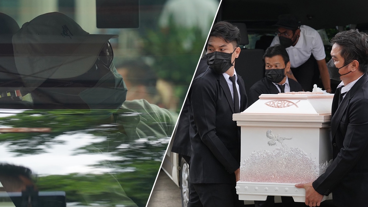 เบิร์ด นั่งเคียงข้าง แตงโม นิดา บนรถตู้เคลื่อนร่างทำพิธี ส่วนแม่มาอีกคัน