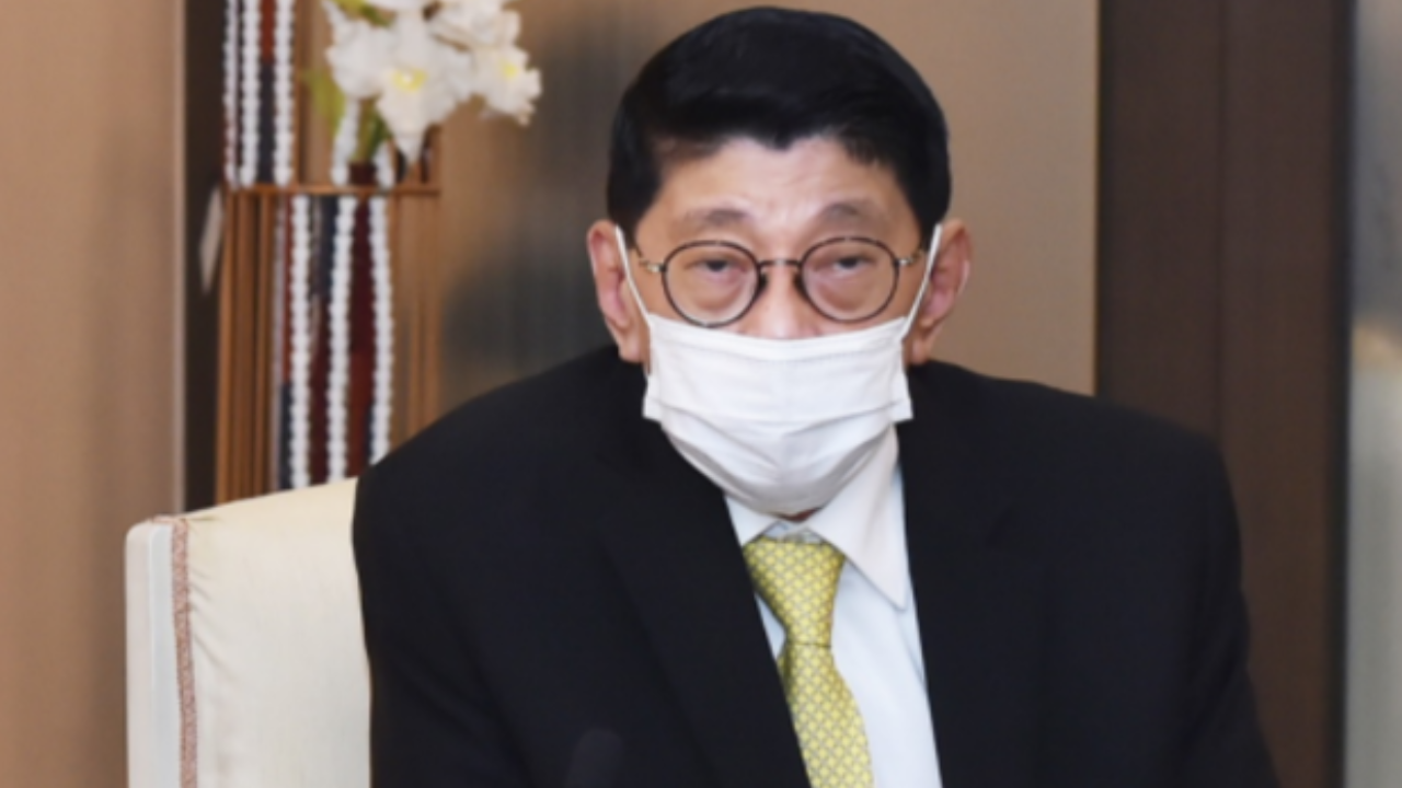 “วิษณุ” โยนถาม กทม.เอาอย่างไร "สัมปทานรถไฟฟ้าสายสีเขียว" 