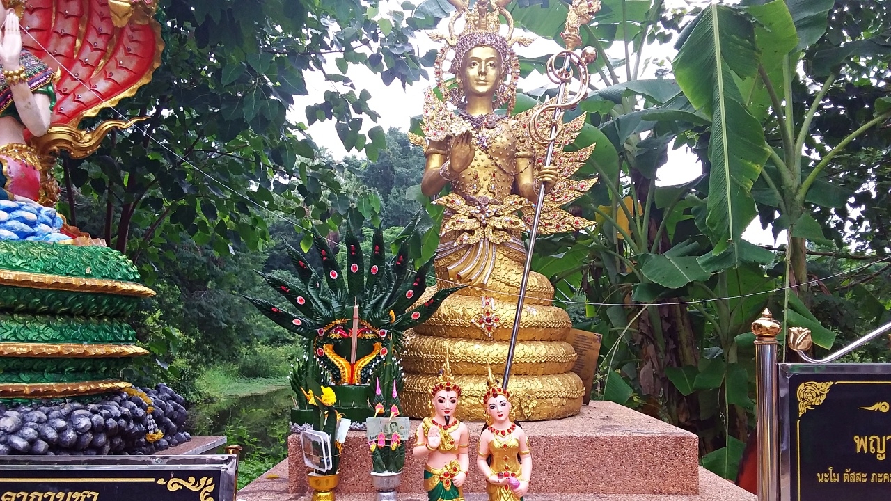 สาวถูกหวย กลับมาแก้บน "พ่อปู่ศรีสุทโธ" ไม่ลืมขอ "เลขเด็ดงวดนี้" ลุ้น 16/6/65