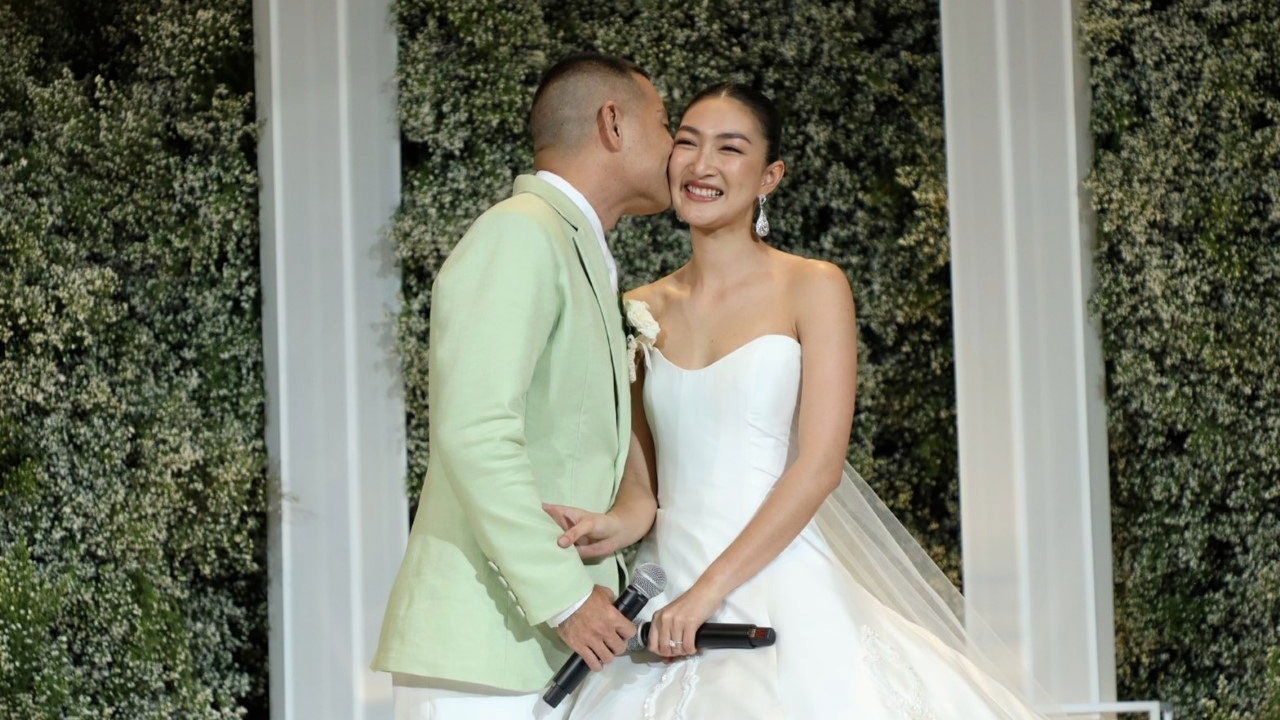 "แพนเค้ก-สารวัตรหมี" วิวาห์หวาน เพาะต้นรัก 11 ปี ได้ฤกษ์ครองคู่ (คลิป)