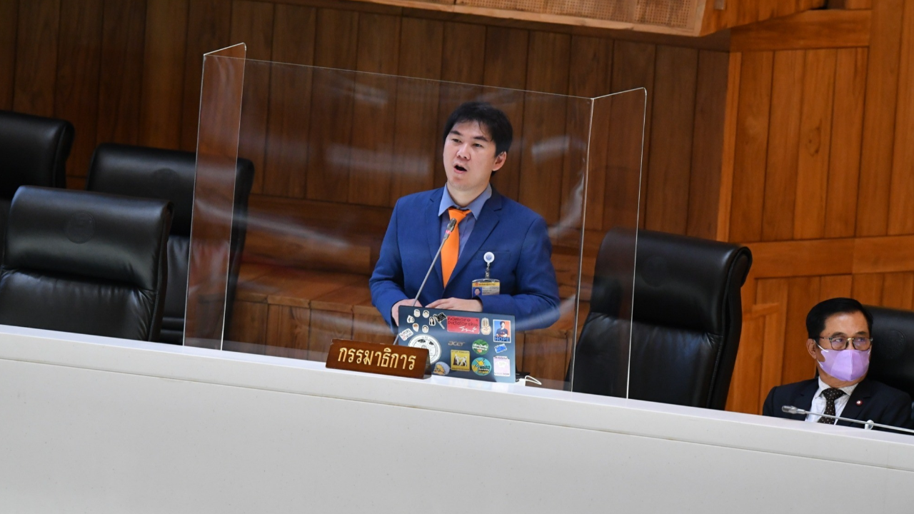  ก้าวไกล จ่อเดินหน้าสู้ "ทวงคืนทรงผม" ให้ ตร. ลั่น ปฏิรูป ไม่จริง