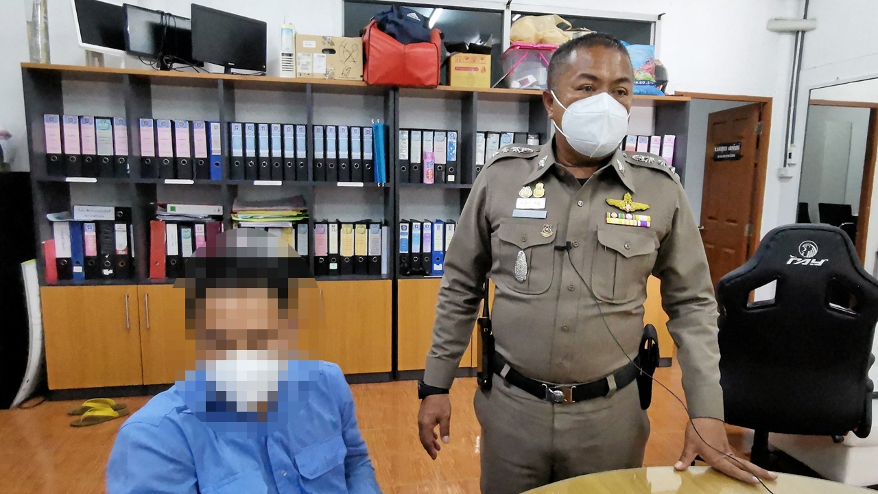 แท็กซี่บังคับสาวช่วยสำเร็จความใคร่ เหยื่อหลอกว่าท้องถึงรอดไม่ถูกข่มขืน