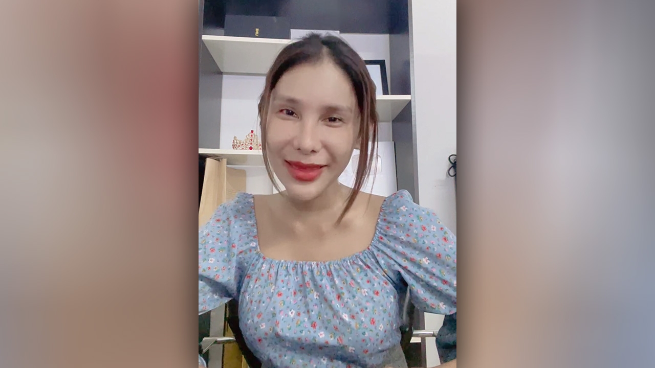 หรือเมืองทิพย์จะแตก อีทิพย์ไลฟ์ชี้แจง แม่หญิงลีอยากขายของ แต่ตัวเองฝันเป็นดารา