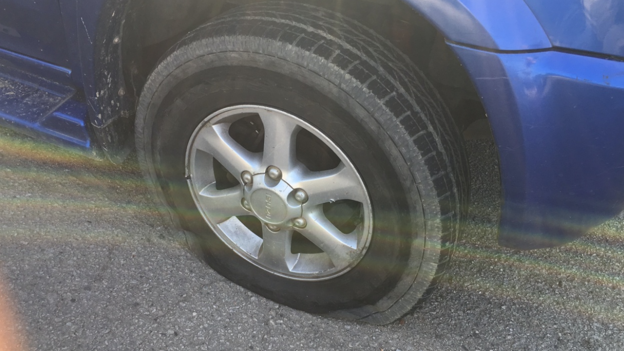 ระทึก โจรใต้ระเบิดเสาไฟสกัดรถทหารพราน ยิงถล่มซ้ำด้วยเอ็ม16 