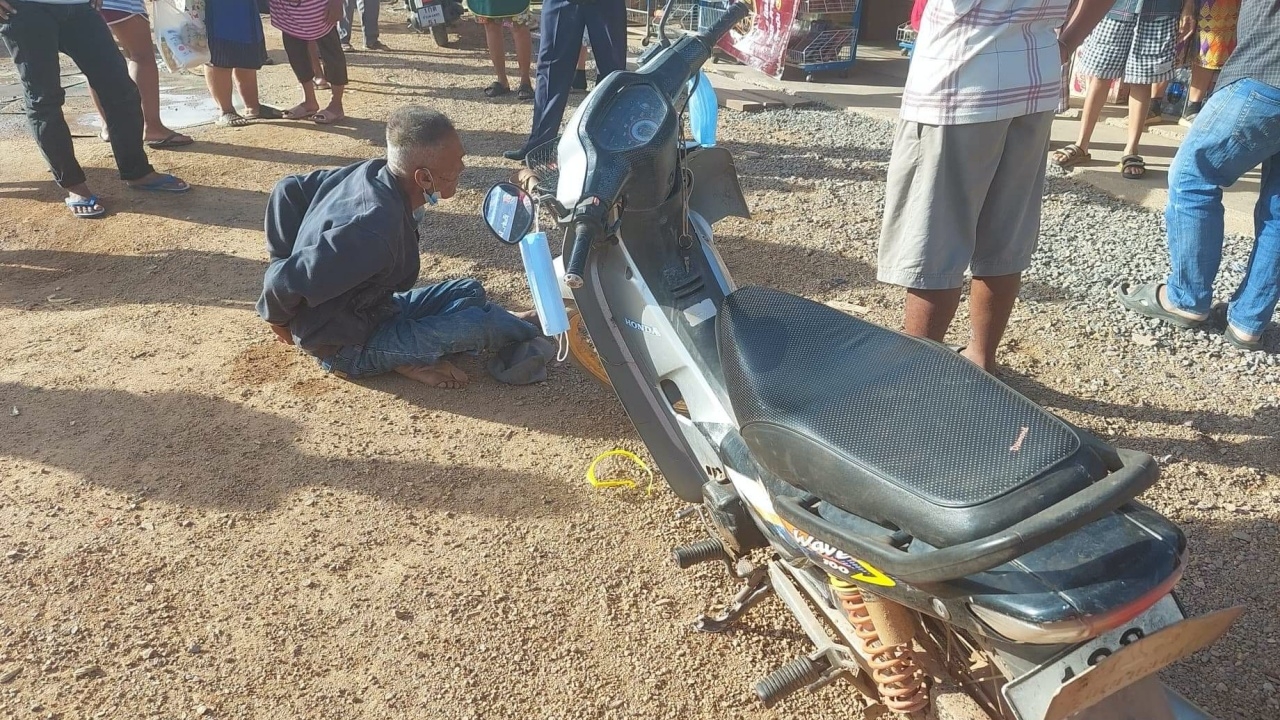 ลุง 58 พกปืนบุกจี้ร้านชำ โดนจับอ้างอยากติดคุก มีคนหุงข้าวให้กิน