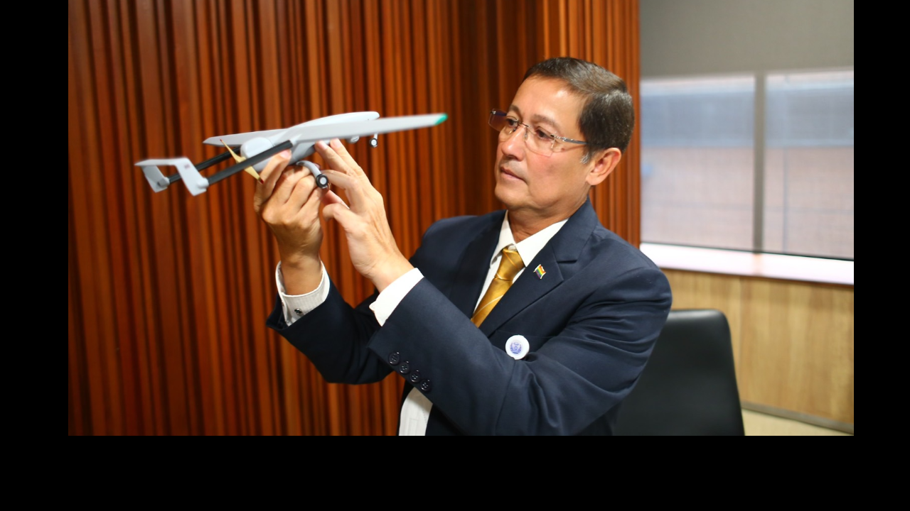 “อนุดิษฐ์” ตอก ทร.มุ่งซื้อโดรน UAV 4 พันล้าน ทั้งที่ไทยผลิตเองได้-ถูกกว่า