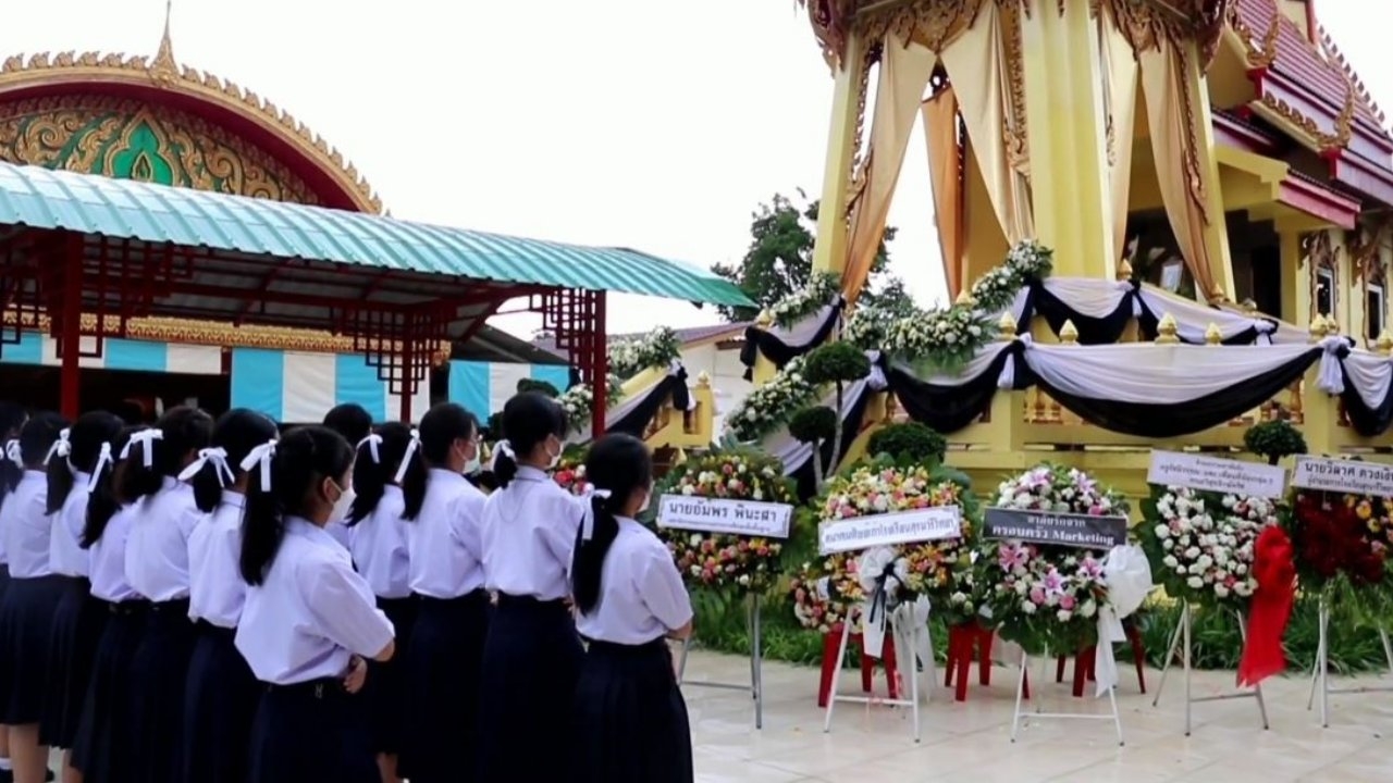 น้ำตาท่วมวัด ฌาปนกิจแล้วน้องนักเรียน ม.2 สุรนารีวิทยา ดิ่งตึกเรียนลาโลก