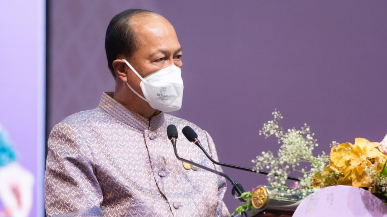 มท.ปลื้มงาน OTOP Midyear 2022 "อนุพงษ์" ขอบคุณ-สำเร็จเกินเป้า