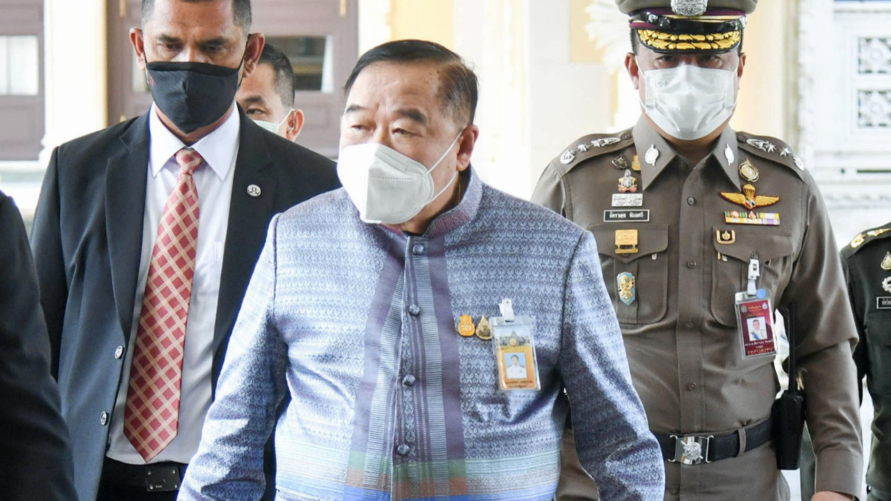ประวิตร ไม่กังวลถูกอภิปรายไม่ไว้วางใจ พร้อมแจง ลั่น ไม่ได้ทำผิดสักเรื่อง