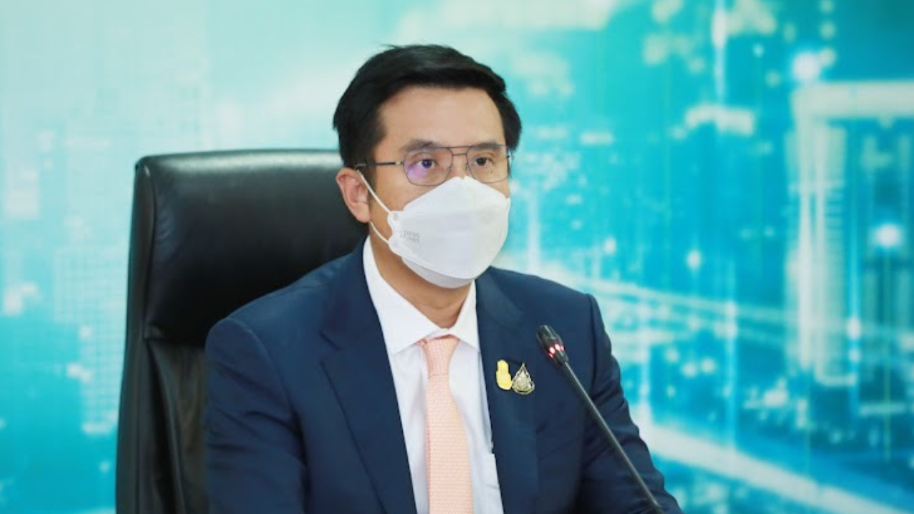 ชัยวุฒิ ชม YouTube-TikTok ร่วมปิดกั้นเฟกนิวส์ ครึ่งปีจับคดีหมิ่นสถาบันแล้ว 1,231 URL