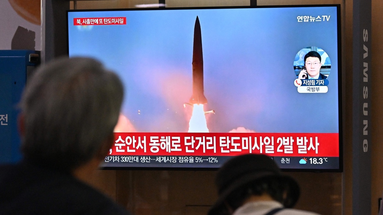 คาบสมุทรเกาหลีตึงเครียด เกาหลีเหนือยิงขีปนาวุธรัวๆ รอบที่ 4 ของสัปดาห์