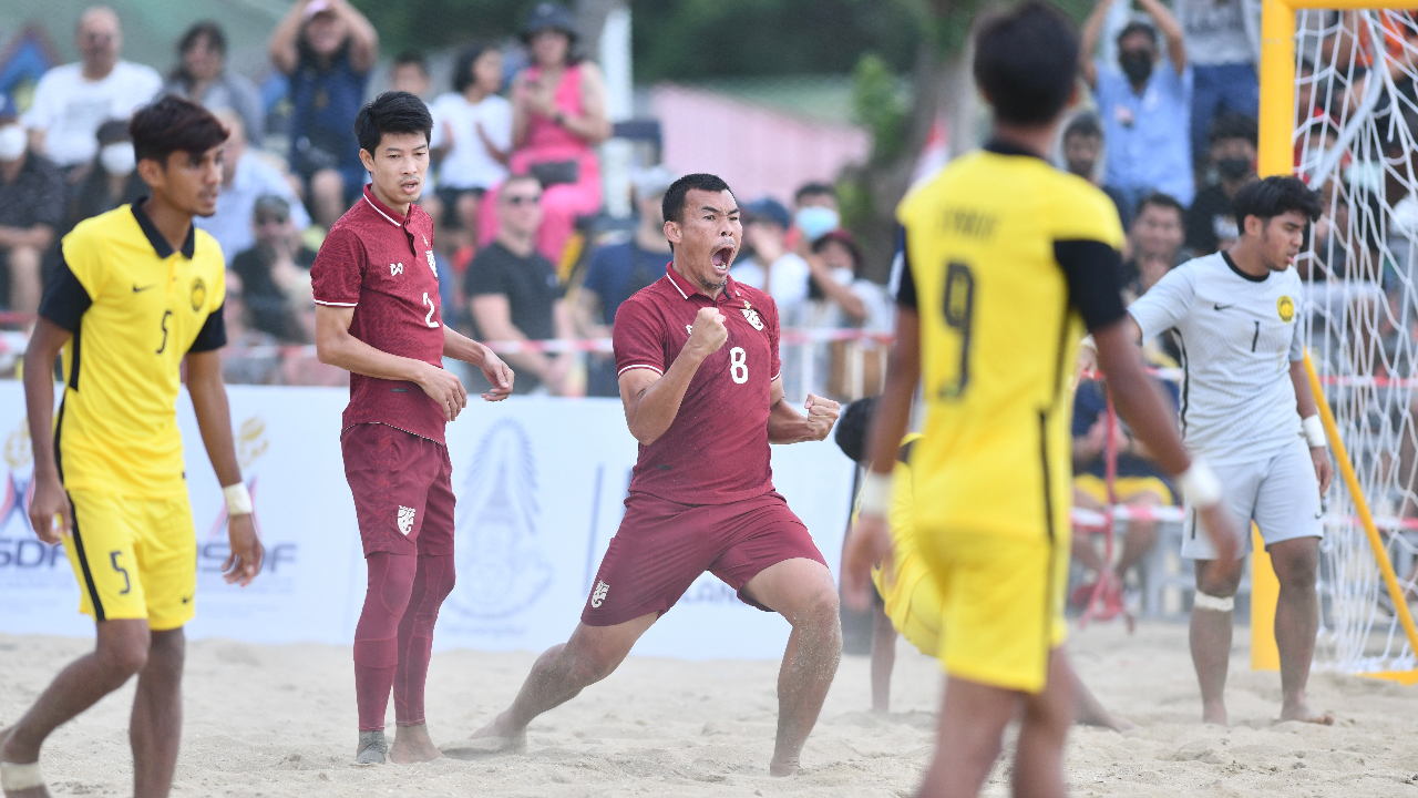 “ช้างศึกเท้าเปล่า” ลุยทรายดับซ่า “เสือเหลือง” ซิวแชมป์ฟุตบอลชายหาดอาเซียน 2 ซ้อน