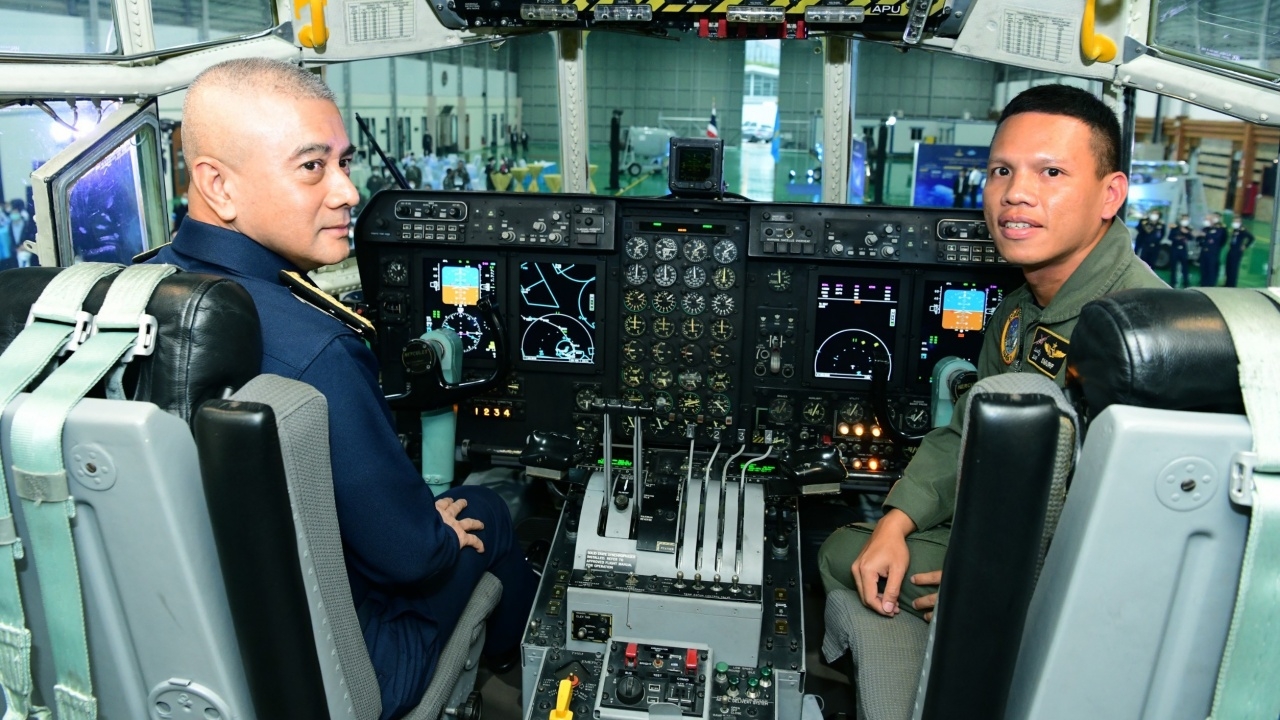 "บิ๊กตุ๊ด" ลุยงานแรก ปลื้ม อัปเกรด C-130 8 เครื่อง ยันบินได้อีก 10 ปี