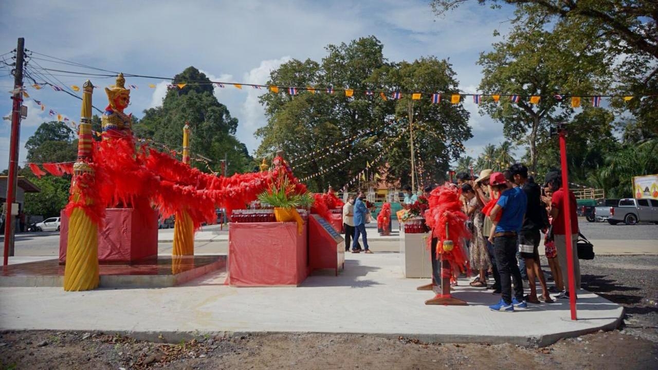 ได้โชคหลักล้าน สาวจ้างรถแห่แก้บน "ท้าวเวสสุวรรณ" คอหวยไม่พลาด "เลขเด็ดงวดนี้"