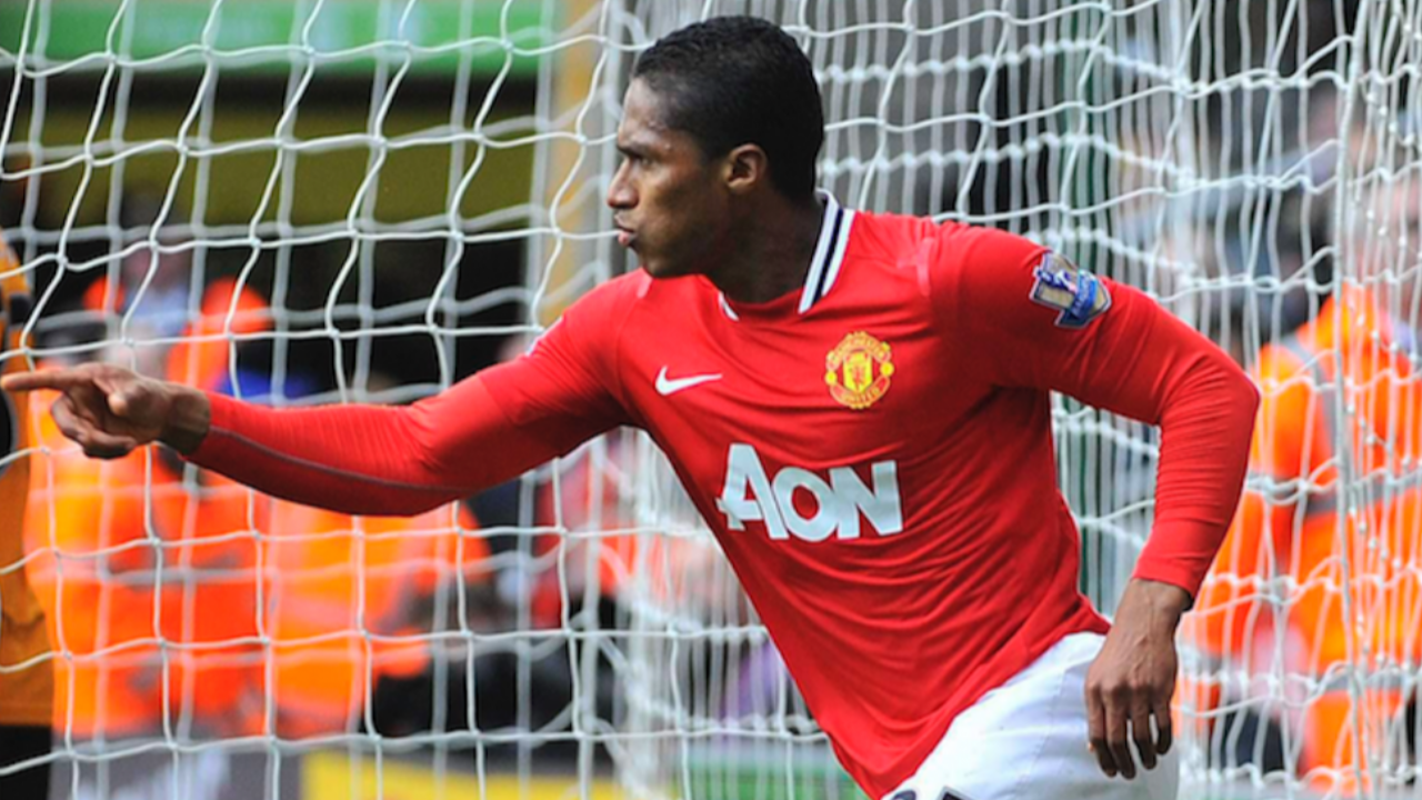 ตำนานมาเอง "วาเลนเซีย" ออกปากเชียร์รุ่นน้องจอมลากเลื้อย ซบ แมนยูฯ (คลิป)