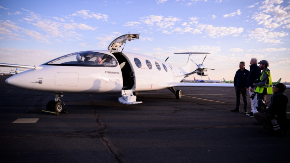 บ.สหรัฐฯ ทดสอบสมรรถนะเครื่องบินโดยสารพลังงานไฟฟ้าลำแรก