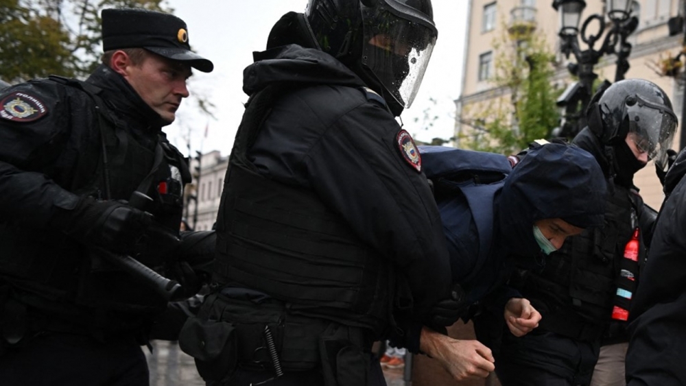 สถานทูตสหรัฐฯ ในมอสโกเตือนชาวอเมริกัน รีบออกจากรัสเซียทันที