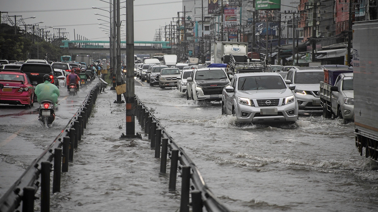 "โนรู" หมดพิษสงเตือนท่วม 17 จังหวัด ไม่พ้นวิกฤติ  (คลิป)