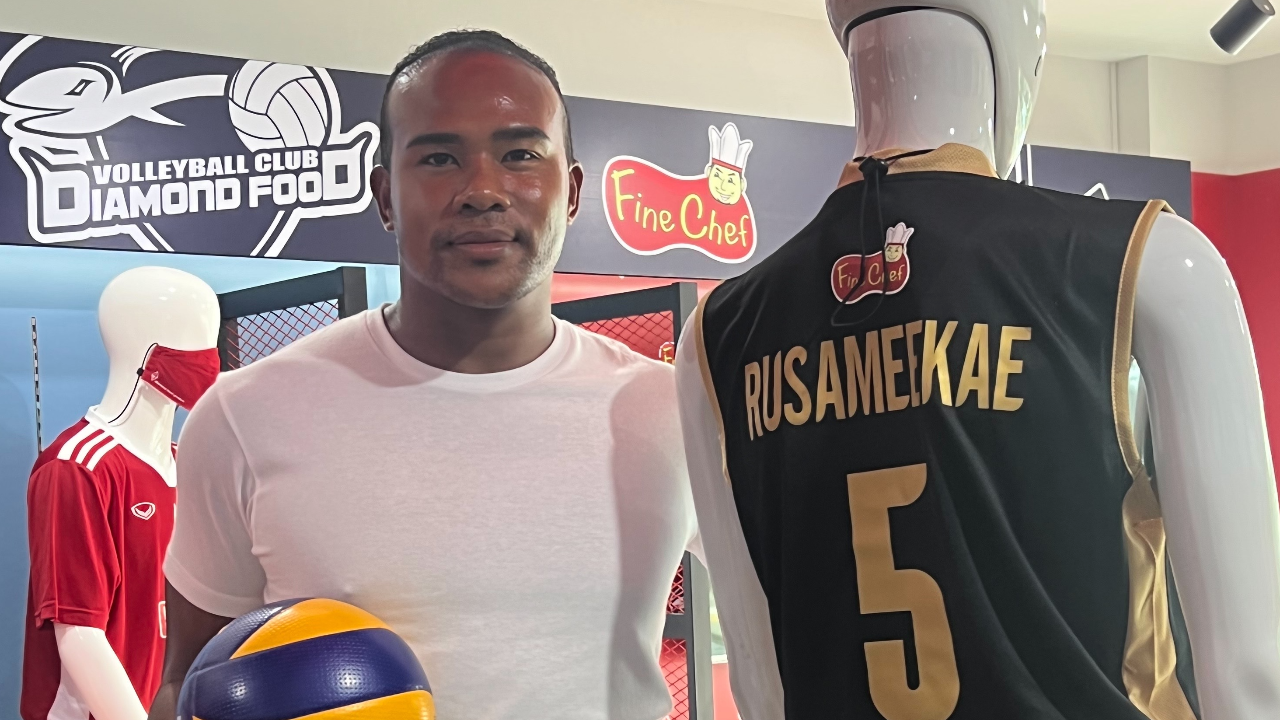 แฟนคลับเฮ รัศมีแข วอนทุกคนเข้าใจ หลังได้เป็นนักวอลเลย์บอลอาชีพ ไม่ได้มาเล่นๆ