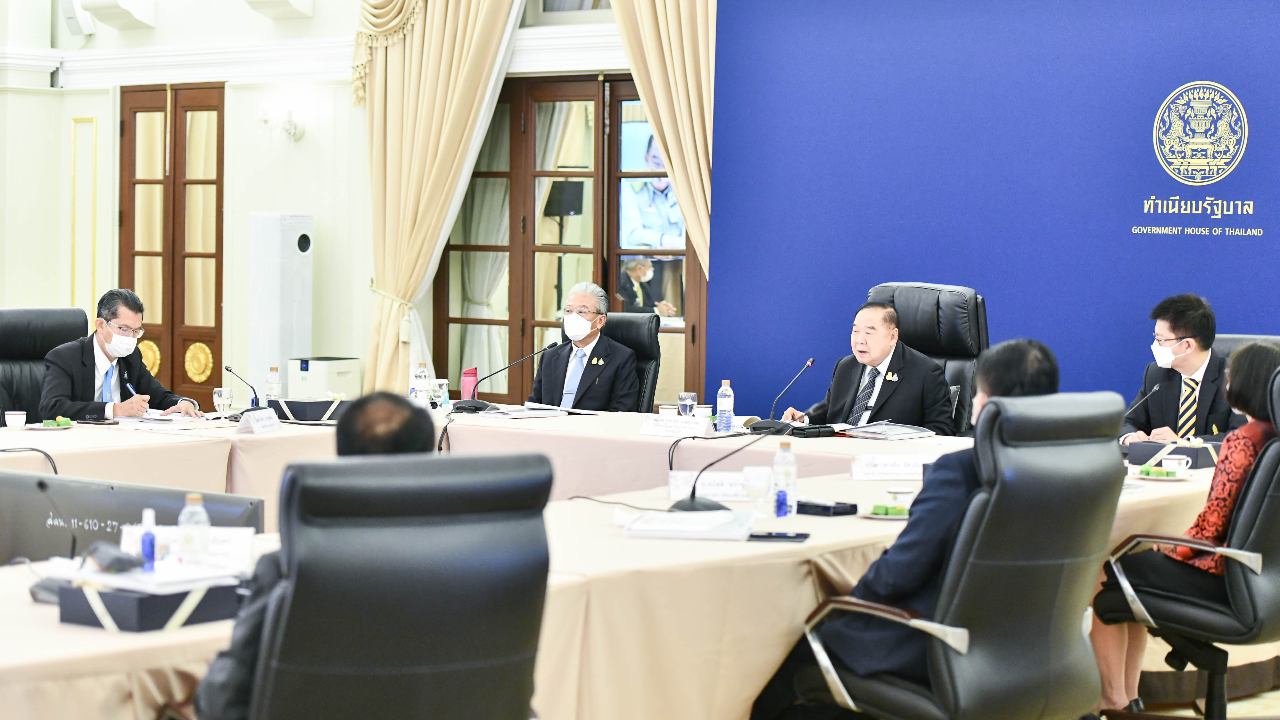 “บิ๊กป้อม” ถก 14 หัวหน้าส่วนราชการส่งท้ายเกษียณ ขอทุกคนภูมิใจรับใช้ชาติ