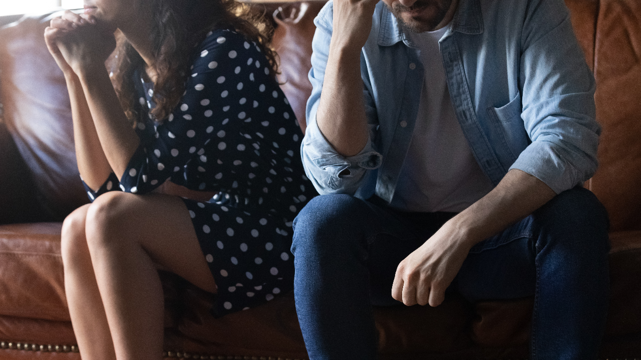 ผู้หญิงคิดมาก หรือผู้ชายไม่ใส่ใจ ควรอยู่ต่อ หรือมูฟออน พี่อ้อย นภาพรมีคำตอบ