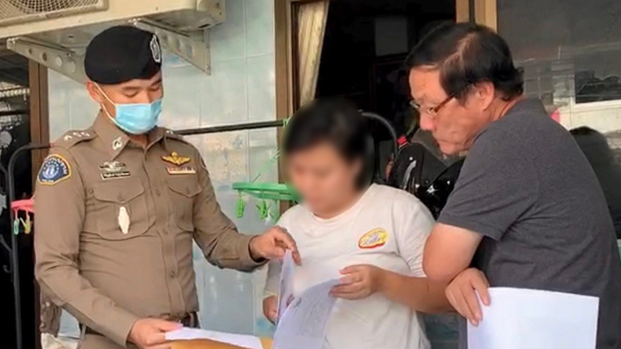 ประหารแม่ปุ๊ก ฆ่ากรอกพิษลูกเลี้ยงตาย ลูกชายสาหัส ถ่ายรูปโพสต์ ขอรับบริจาค