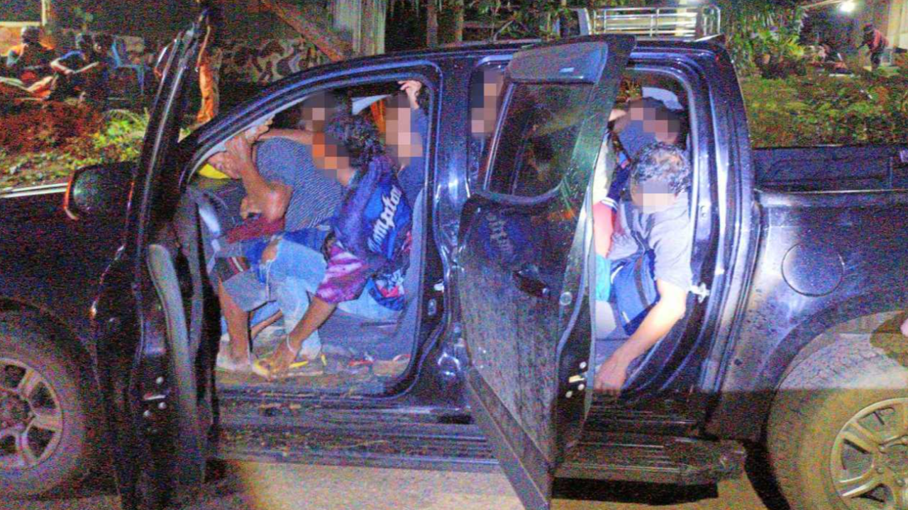 จับอีกแรงงานพม่า 48 คน นั่งอัดในปิกอัพ 4 คัน ลอบเข้าเมืองที่ไทรโยค 